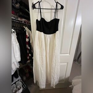 Ann Taylor Black Bodice White Maxi Dress with Spaghetti Straps